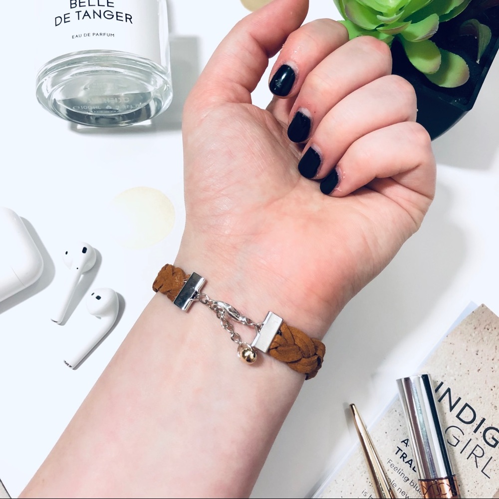 {YARI} braided leather Apple Watch band strap - Picture 5 of 7